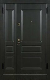 Филенчатая дверь металлическая полуторная входная с двумя замками ДВ-404