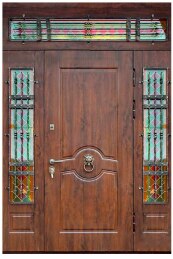 Входная трехстворчатая дверь с витражом, окошком и ковкой фрамужная ДВ-737